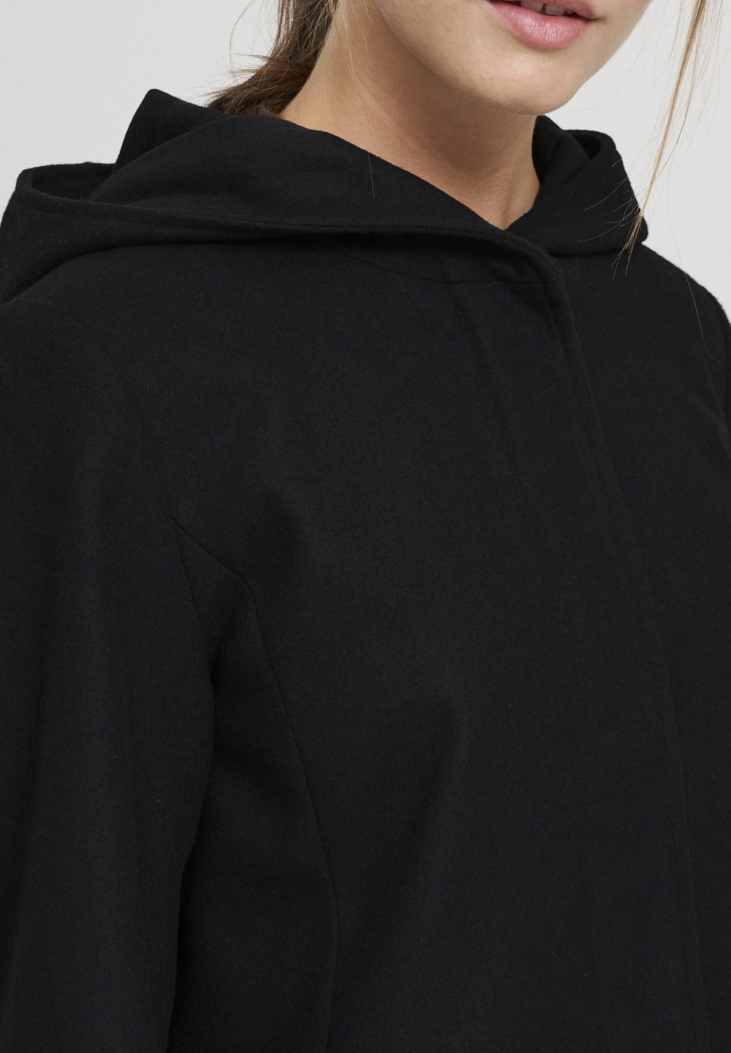 OXMO OxnelinaCappotto InvernaleBlack Donna Cappotti 1OX21U00V-Q11 4 OXMO OxnelinaCappotto InvernaleBlack Donna Cappotti 1OX21U00V-Q11 - immagine 4