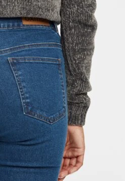 OXMO OxlennaJeans BaggyAntique Blue Donna Jeans 1OX21N001-K12 -Zalando outlet 035abf3ad7994095964ef63a01e1df06