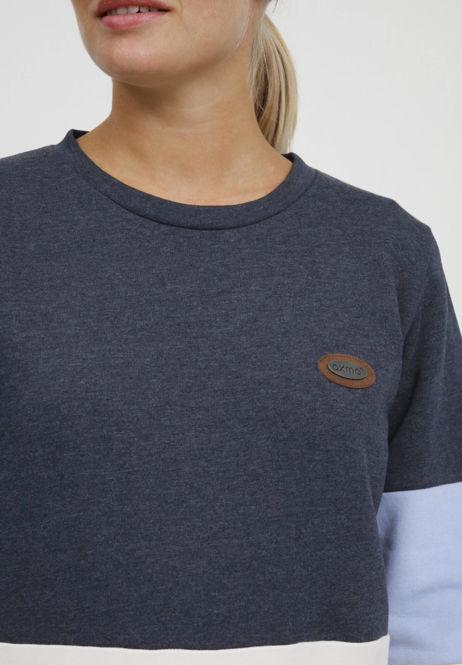 OXMO OxtrineMaglioneTotal Eclipse Melange Donna Maglieria 1OX21I021-K11 4 OXMO OxtrineMaglioneTotal Eclipse Melange Donna Maglieria 1OX21I021-K11 - immagine 4