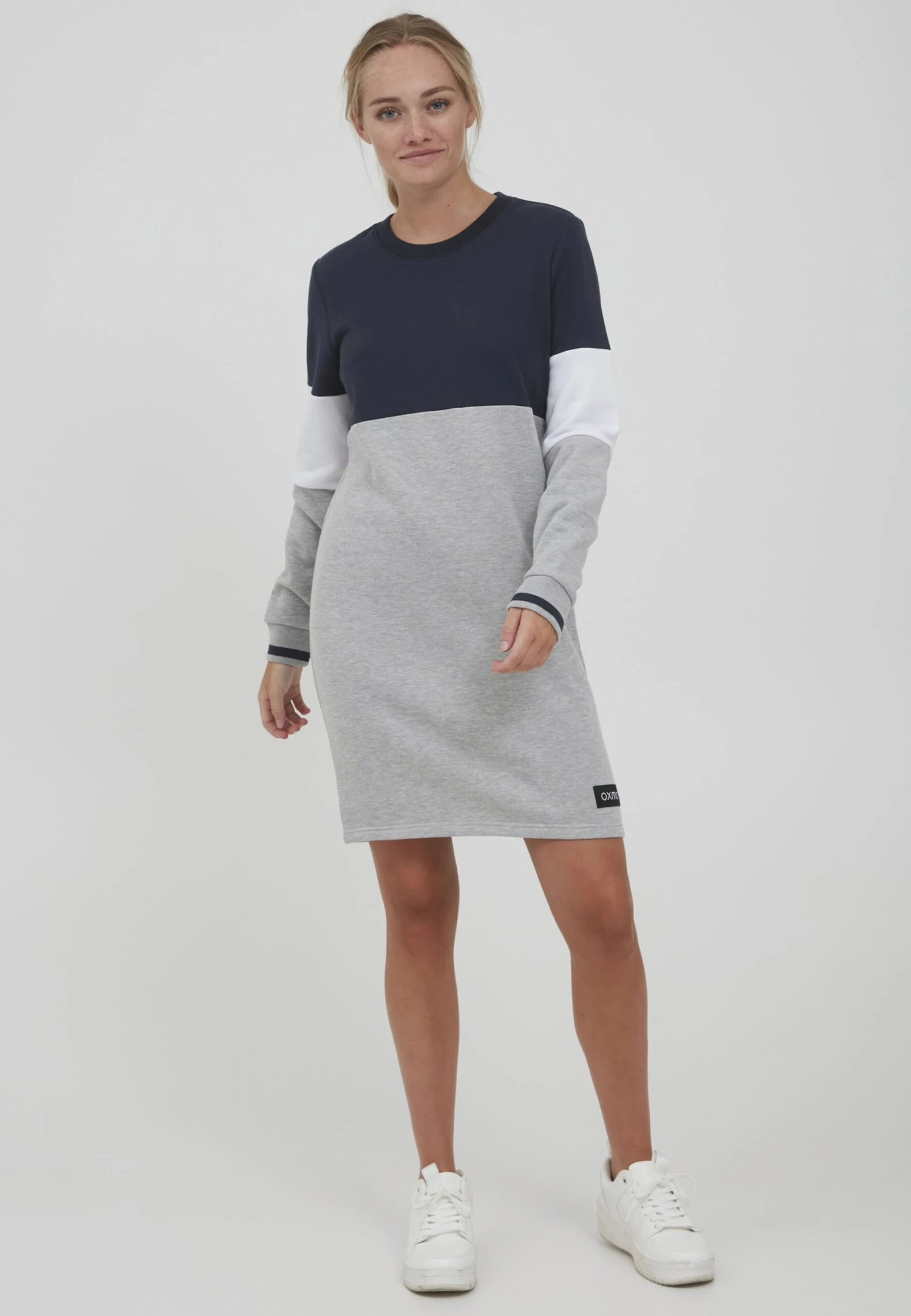 OXMO OmilaVestito EstivoInsignia Blue Donna Vestiti 1OX21C00R-K11 2 OXMO OmilaVestito EstivoInsignia Blue Donna Vestiti 1OX21C00R-K11 - immagine 2