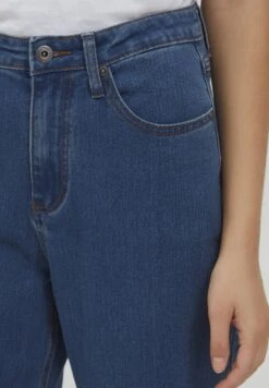 OXMO OxanneJeans A SigarettaMid Blue Denim Donna Jeans 1OX21N005-K11 -Zalando outlet 2514c8f62c344230b7249c61db977dba