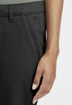 OXMO OxdonetaChinoBlack Donna Pantaloni 1OX21A00A-Q11 -Zalando outlet 30c91d9868a341798e9f318c6395b92e