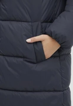 OXMO OxbodaCappotto InvernaleTotal Eclipse Donna Cappotti 1OX21U01M-K11 -Zalando outlet 539b4e9544f3476db715c09759d98173