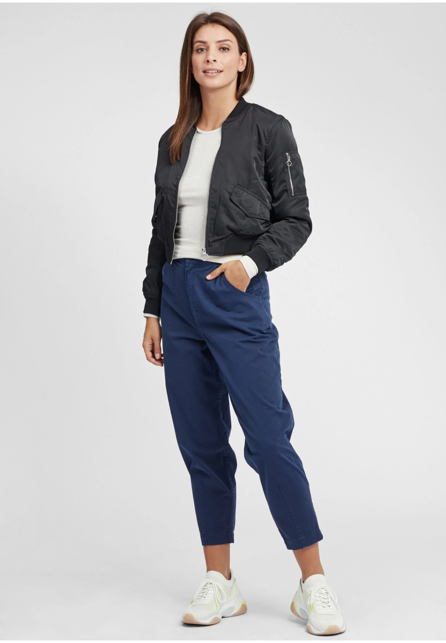 OXMO OxmarieMaglietta A Manica LungaOyster Grey Melange Donna T-shirt E Top 1OX21D00I-C12 2 OXMO OxmarieMaglietta A Manica LungaOyster Grey Melange Donna T-shirt E Top 1OX21D00I-C12 - immagine 2