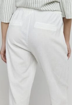 OXMO Alfa - Pantaloni - Off White -Zalando outlet 67d03beb57f544d1acc547a53872cf5e