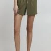 OXMO Annik - Shorts - Ivy Green