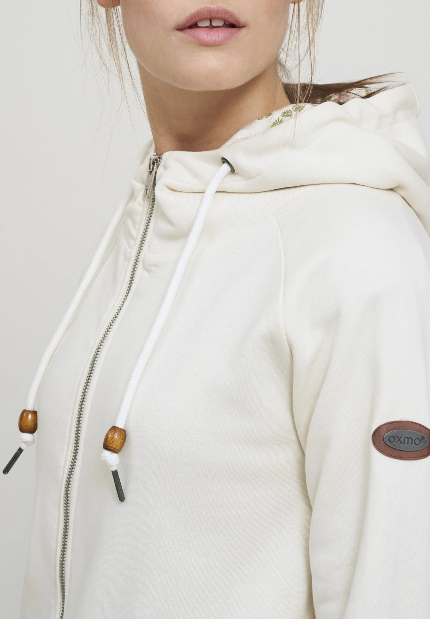 OXMO OxullaFelpa Con ZipBirch Donna Felpe 1OX21J017-B11 4 OXMO OxullaFelpa Con ZipBirch Donna Felpe 1OX21J017-B11 - immagine 4