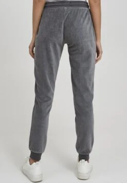 OXMO OxnikitaPantaloni SportiviCastlerock Donna Pantaloni 1OX21A00I-C11 -Zalando outlet 8413efa575474135af913d855aa5ad2c