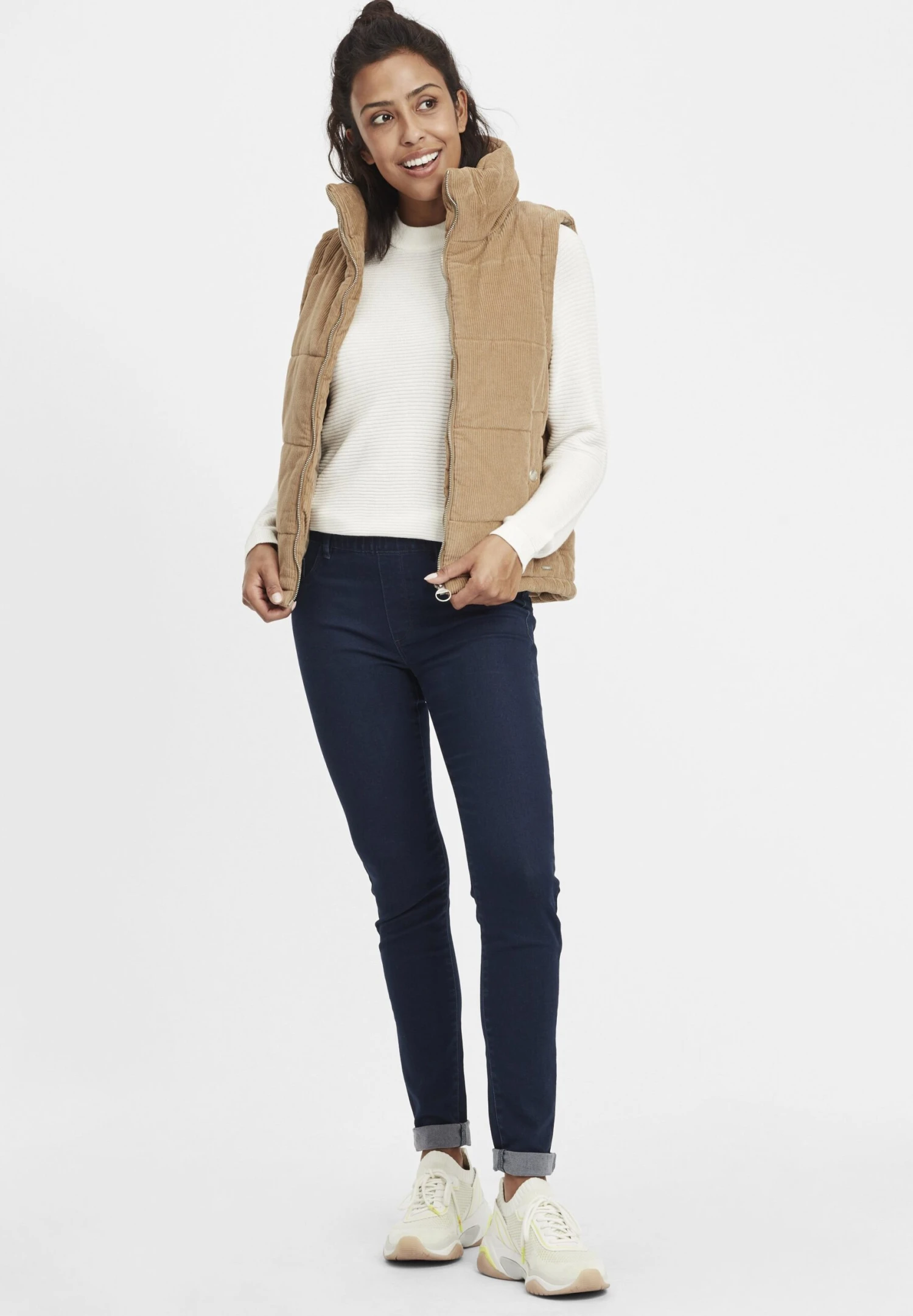 OXMO OxvidemaSmanicatoKelp Donna Giacche E Blazer 1OX21G00J-B11 2 OXMO OxvidemaSmanicatoKelp Donna Giacche E Blazer 1OX21G00J-B11 - immagine 2