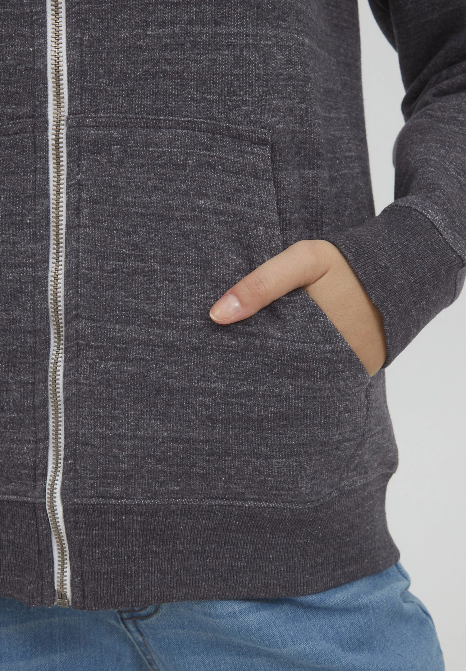 OXMO Oxhelna - Felpa Con Zip - Black Melange 5 OXMO Oxhelna - Felpa Con Zip - Black Melange - immagine 5