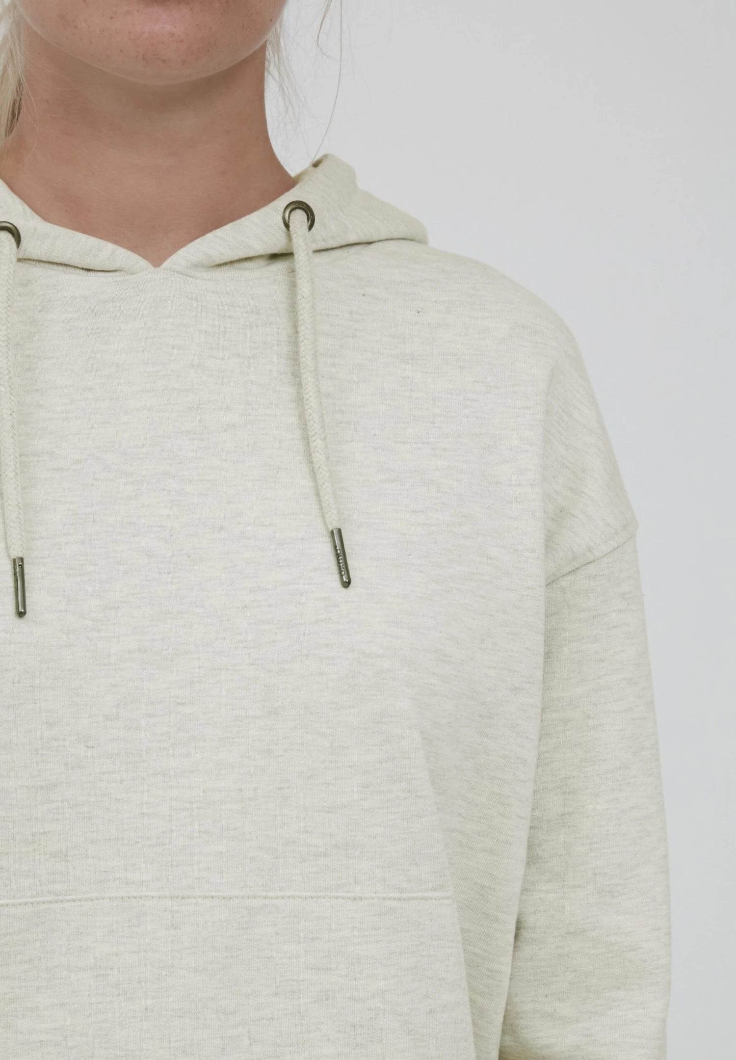 OXMO OxgretaFelpa Con CappuccioOyster Grey Melange Donna Felpe 1OX21I01L-C11 4 OXMO OxgretaFelpa Con CappuccioOyster Grey Melange Donna Felpe 1OX21I01L-C11 - immagine 4