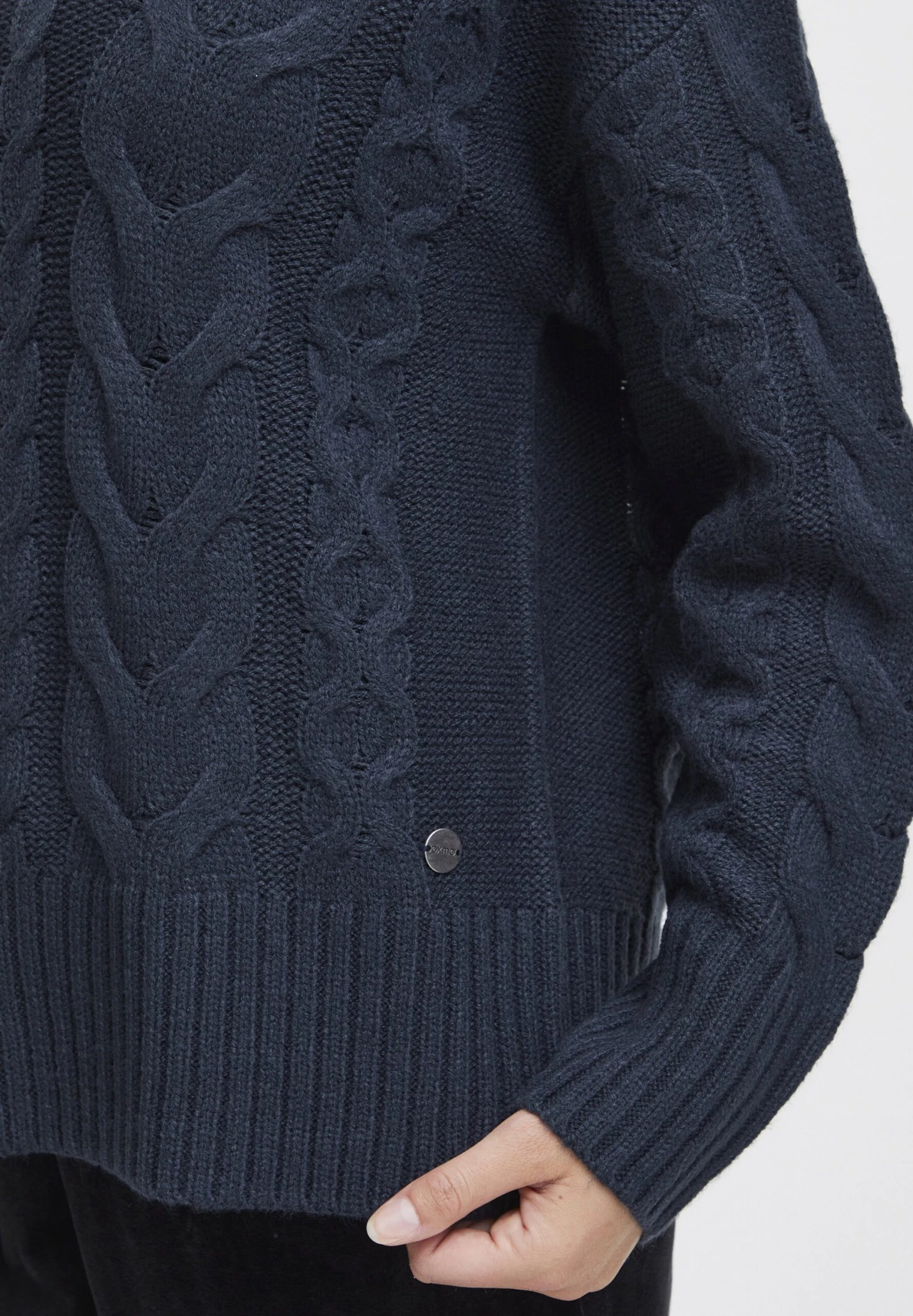 OXMO OxotanaMaglioneTotal Eclipse Donna Maglieria 1OX21I031-K11 5 OXMO OxotanaMaglioneTotal Eclipse Donna Maglieria 1OX21I031-K11 - immagine 5