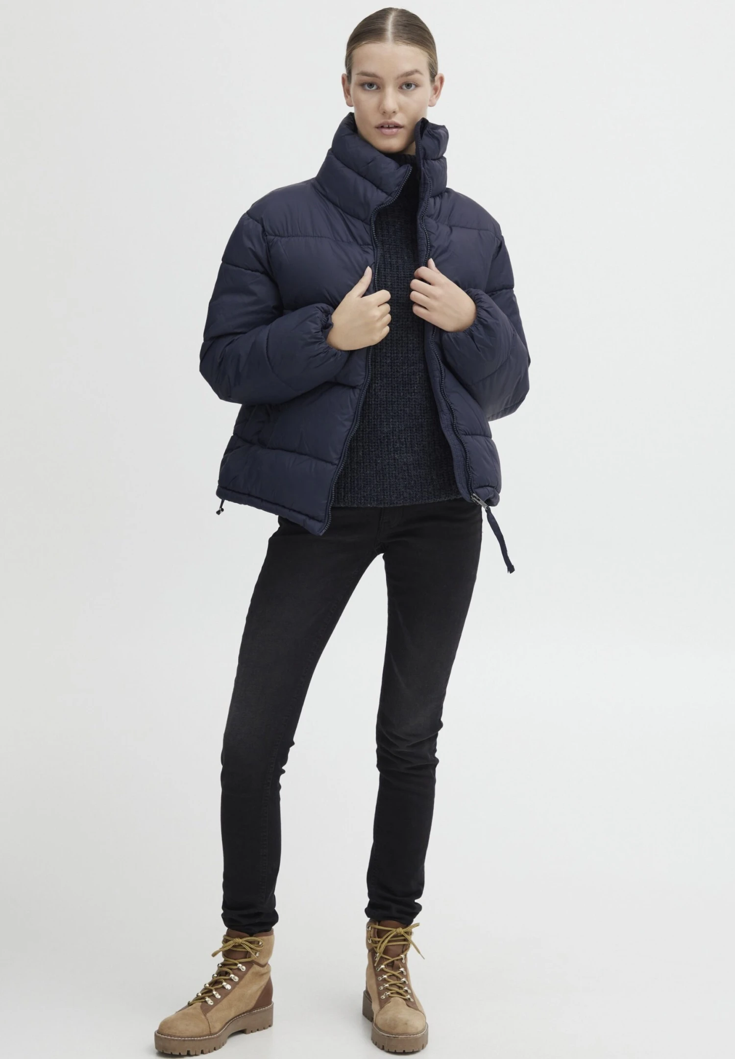 OXMO Oxbodila Giacca InvernaleTotal Eclipse Donna Giacche E Blazer 1OX21U01P-K11 2 OXMO Oxbodila Giacca InvernaleTotal Eclipse Donna Giacche E Blazer 1OX21U01P-K11 - immagine 2