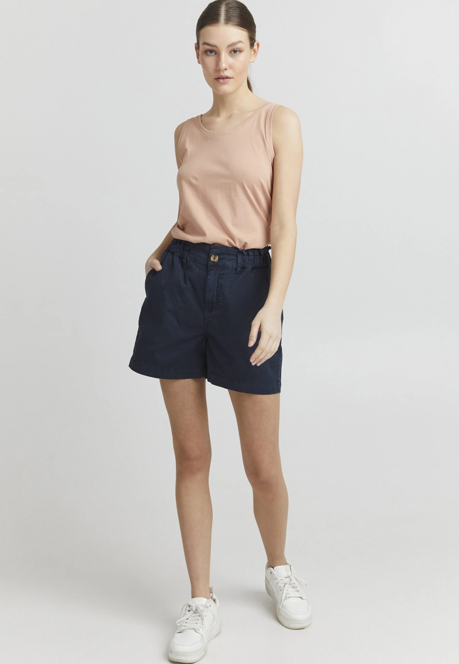 Oxmo Oxchai Me - Shorts - Total Eclipse 2 Oxmo Oxchai Me - Shorts - Total Eclipse - immagine 2