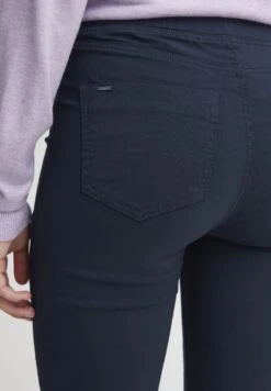 OXMO OxkeilyJeggingsCopenhagen Night Donna Jeans 1OX21N007-K11 -Zalando outlet cf649ec3a596489b96f3ed801627c7d9