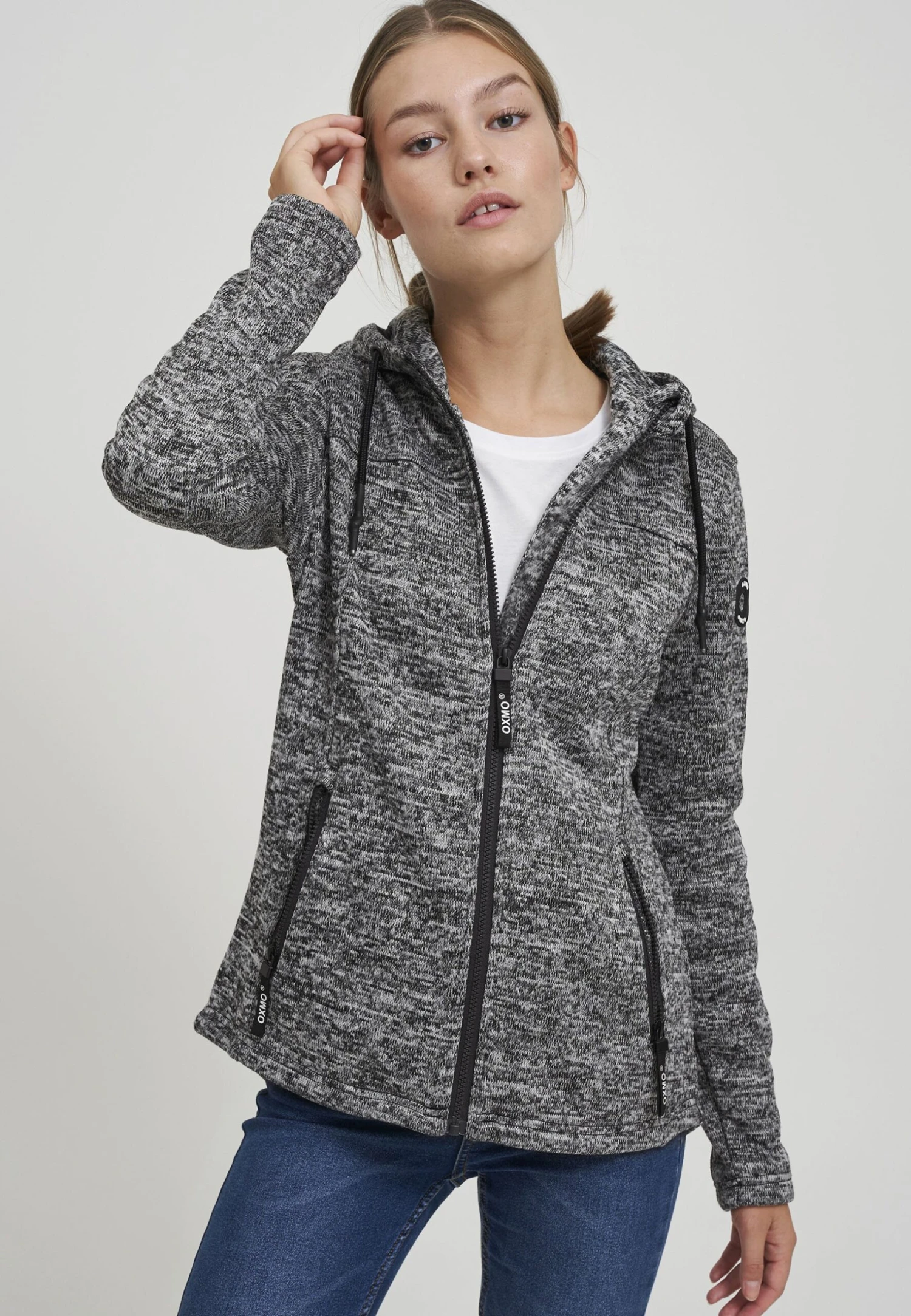 OXMO OxkajsaFelpa Con CappuccioBlack Donna Felpe 1OX21J015-Q11 1 OXMO OxkajsaFelpa Con CappuccioBlack Donna Felpe 1OX21J015-Q11