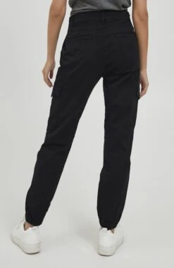 OXMO OxcocoPantaloni CargoBlack Donna Pantaloni 1OX21A00M-Q11 -Zalando outlet dd7fcc8e578c4fe093ab453999a70a8b