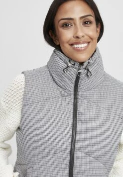 OXMO OxnennjaSmanicatoBlack Donna Giacche E Blazer 1OX21G00P-Q11 -Zalando outlet dfb9d803e16b47a98df3669365115c60