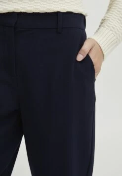 OXMO OxdovineChinoCopenhagen Night Donna Pantaloni 1OX21A012-K11 -Zalando outlet dfe60e64fb454d0b8ff3e4b3576a1ded