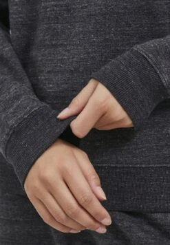 OXMO OxhellaMaglioneBlack Melange Donna Maglieria 1OX21I01Q-Q11 -Zalando outlet e8c1ddd0c3414058842529865439bb07