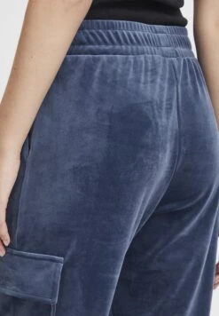 OXMO Itala Pantaloni CargoCrown Blue Donna Pantaloni 1OX21A01B-K11 -Zalando outlet e9037485c02847388e3fcd03f01fa0dc