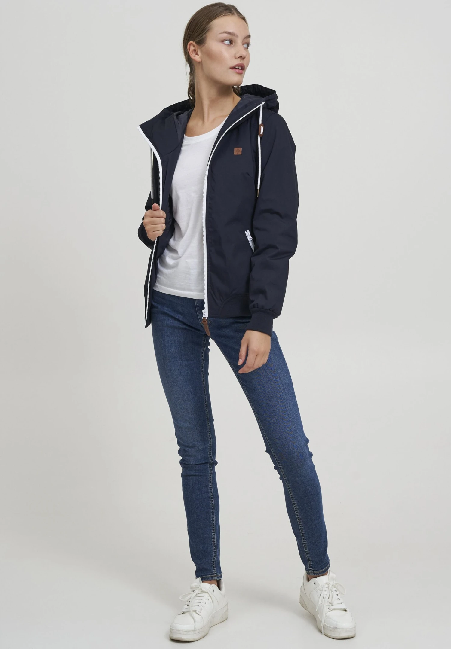 OXMO OxtilaGiacca Da Mezza StagioneInsignia B Donna Giacche E Blazer 1OX21U00J-K11 2 OXMO OxtilaGiacca Da Mezza StagioneInsignia B Donna Giacche E Blazer 1OX21U00J-K11 - immagine 2