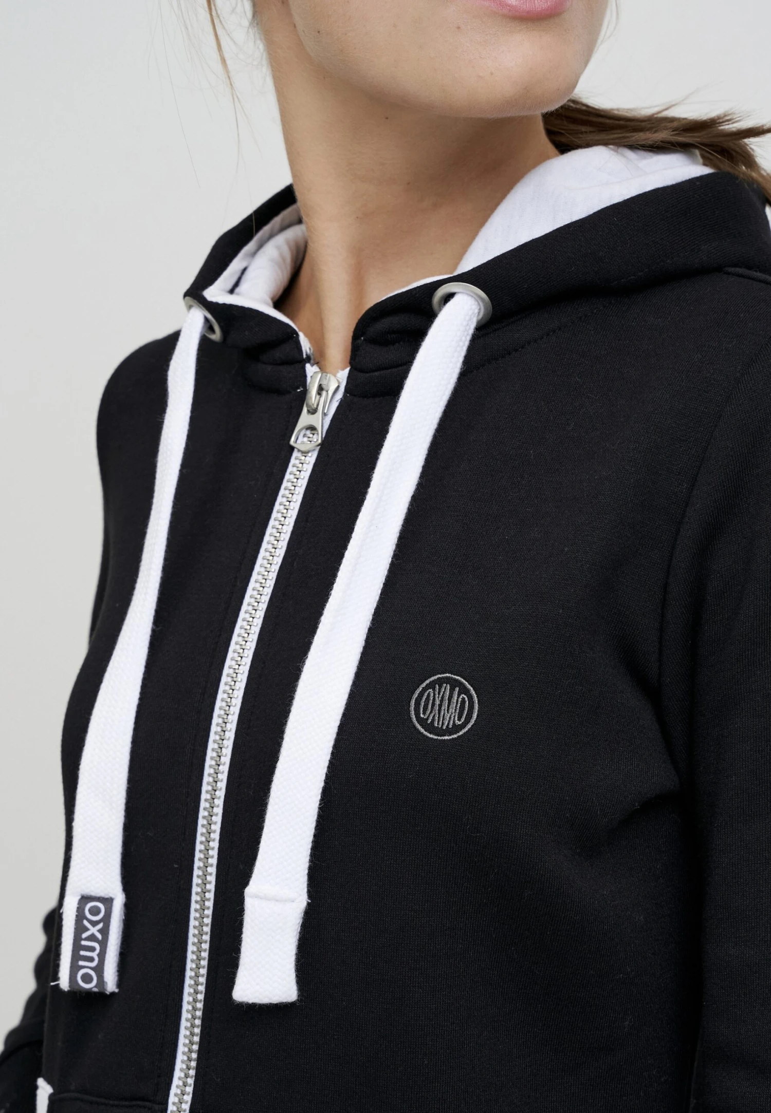 OXMO OxbennaTuta JumpsuitBlack Donna Tute Jumpsuit 1OX21T001-Q11 3 OXMO OxbennaTuta JumpsuitBlack Donna Tute Jumpsuit 1OX21T001-Q11 - immagine 3