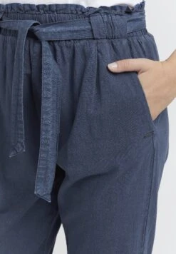 OXMO PantaloniInsignia Blue Donna Pantaloni 1OX21A00Z-K11 -Zalando outlet f62c2691a4574122814285ddb0c841c8